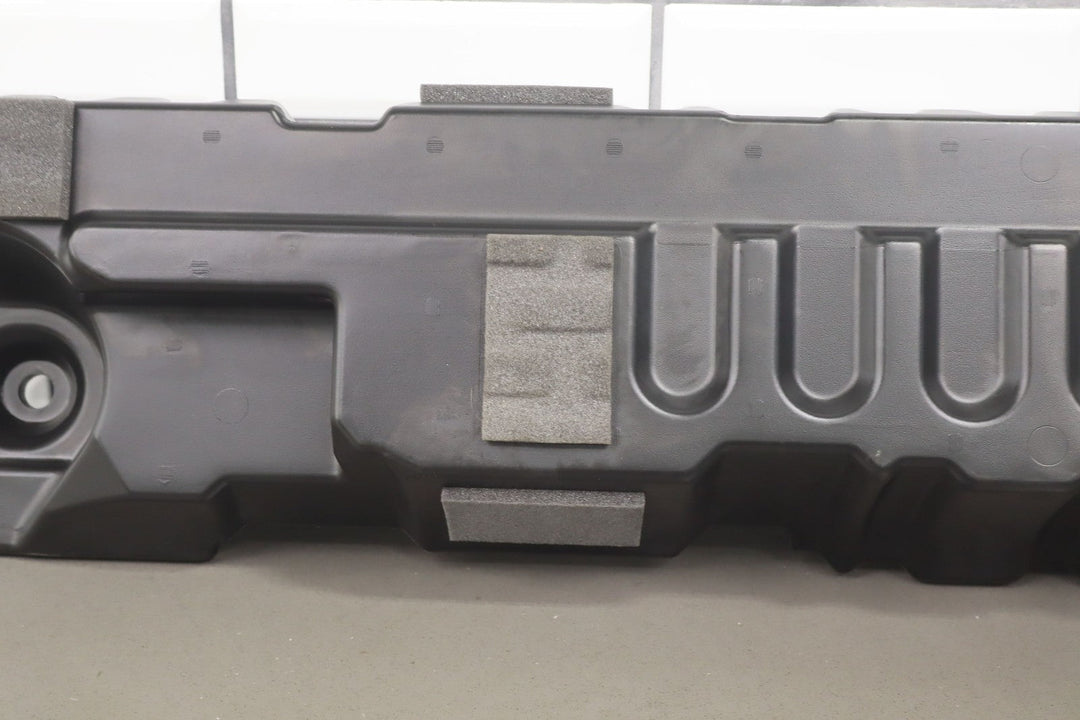 19 - 22 Ram 2500 / 3500 OEM Alpine Subwoofer Speaker W/ Enclosure (68381648AA)