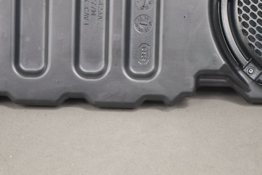 19 - 22 Ram 2500 / 3500 OEM Alpine Subwoofer Speaker W/ Enclosure (68381648AA)