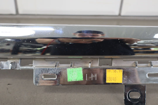 19 - 23 Ram 1500 Limited Front Left Lower Grille Apllique (6ZZ93TRMAA) Repaired