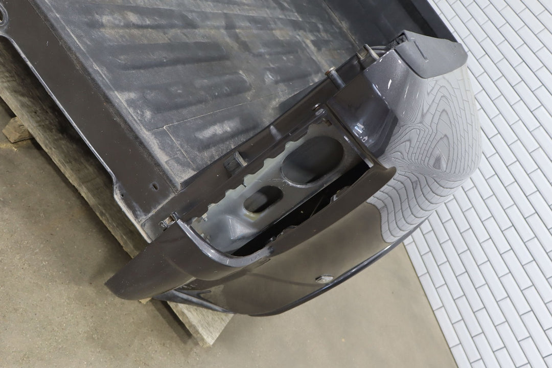 19 - 23 Ram 3500 8Ft Pickup Box Bed W/5th Wheel Package