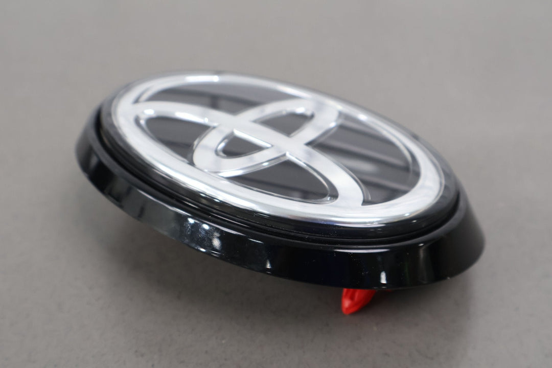 19 - 23 Toyota Corolloa OEM Rear Hatch Mounted Emblem (Black Base) 67930 - 12060