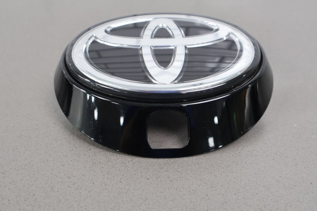 19 - 23 Toyota Corolloa OEM Rear Hatch Mounted Emblem (Black Base) 67930 - 12060