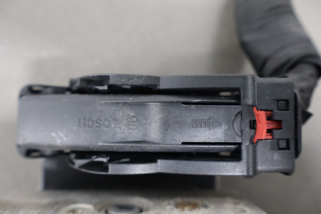 19 - 24 Ram 1500 (6 Lug) ABS Pump / Module Assembly OEM 68432417AC