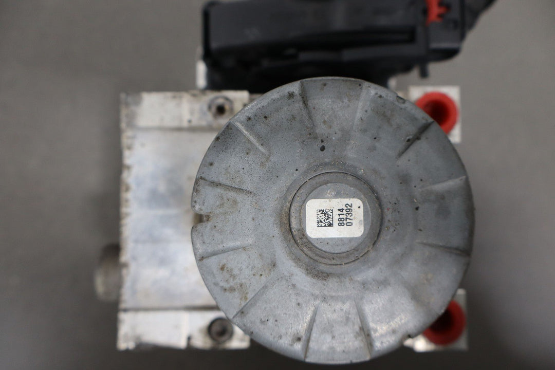 19 - 24 Ram 1500 (6 Lug) ABS Pump / Module Assembly OEM 68432417AC