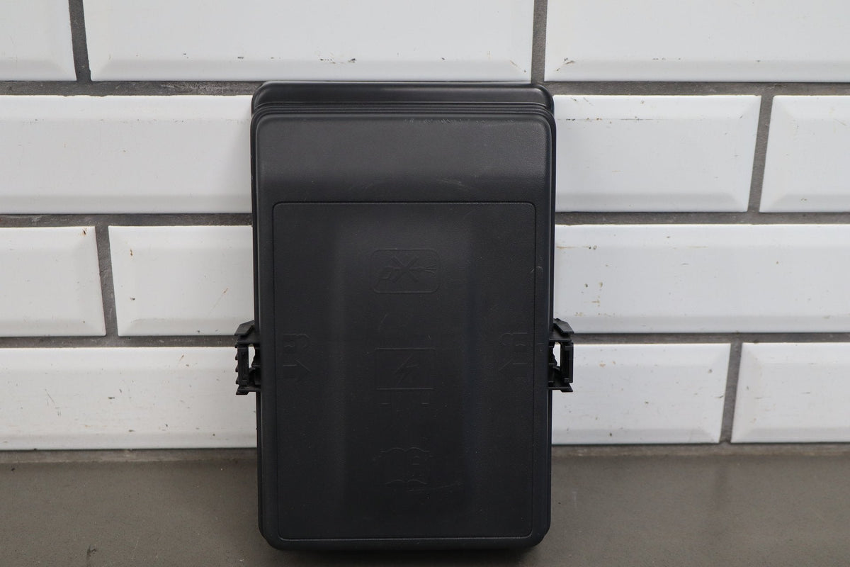 19-24 Ram 1500 (DT) 5.7 Engine Fuse Box