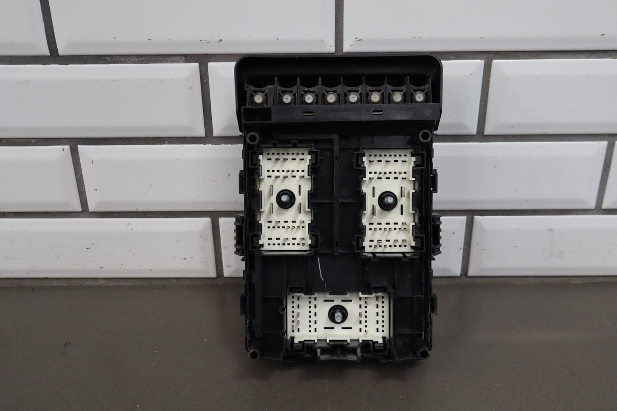 19-24 Ram 1500 (DT) 5.7 Engine Fuse Box