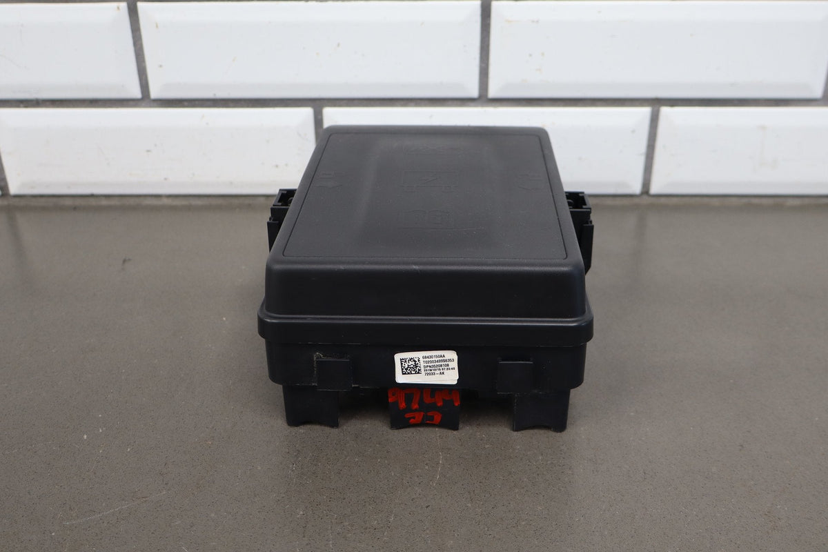 19-24 Ram 1500 (DT) 5.7 Engine Fuse Box