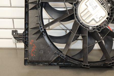 19-24 Ram 1500 (DT) 5.7 Radiator Cooling Fan Shroud Assembly 89269606AE OEM