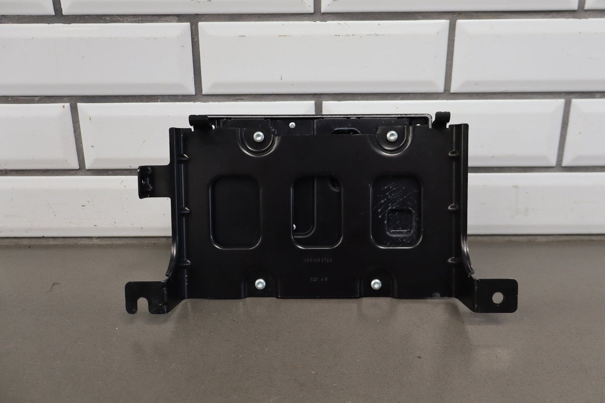 19-24 Ram 1500 (DT) Radio Amplifier