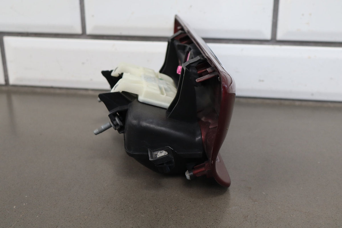 19-24 Ram 1500 (DT) Tailgate Handle With Backup Camera OEM