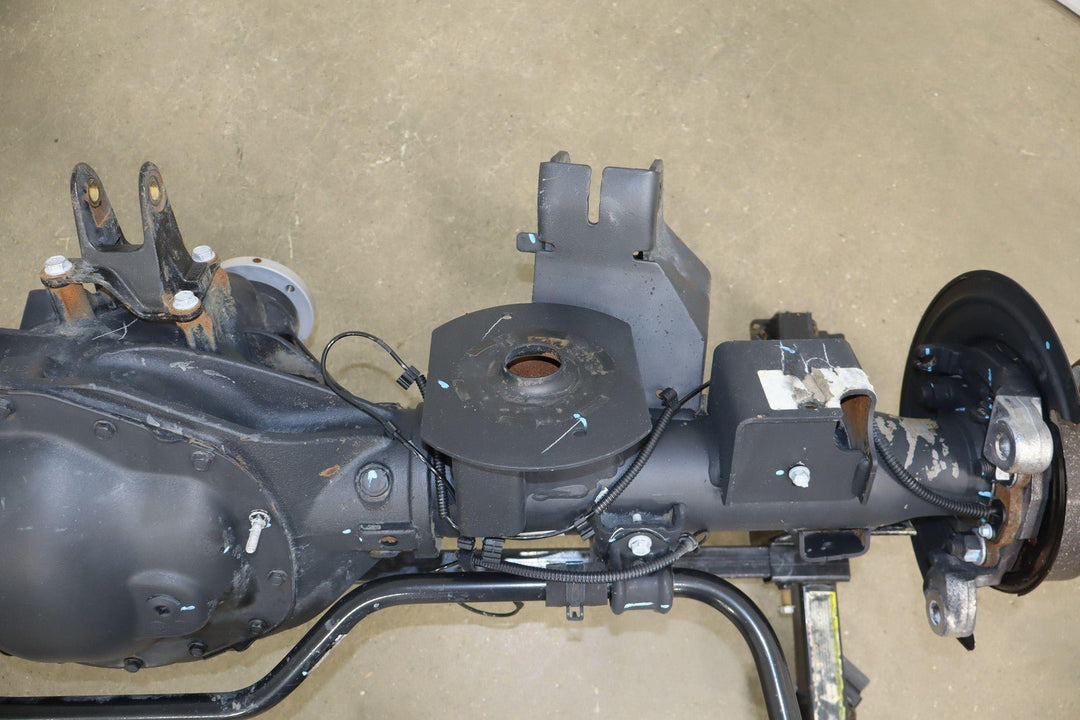 19 - 24 Ram 2500 3500 4x4 Solid Rear Axle W/Anti - Spin 4.10 Ratio Carrier (Opt DSA)