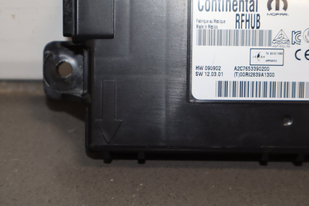 19 Dodge Charger Keyless Entry RF Hub Module 68394158AC OEM