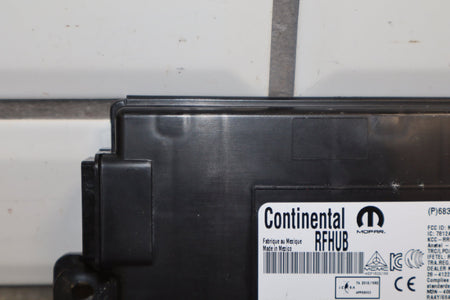 19 Dodge Charger Keyless Entry RF Hub Module 68394158AC OEM