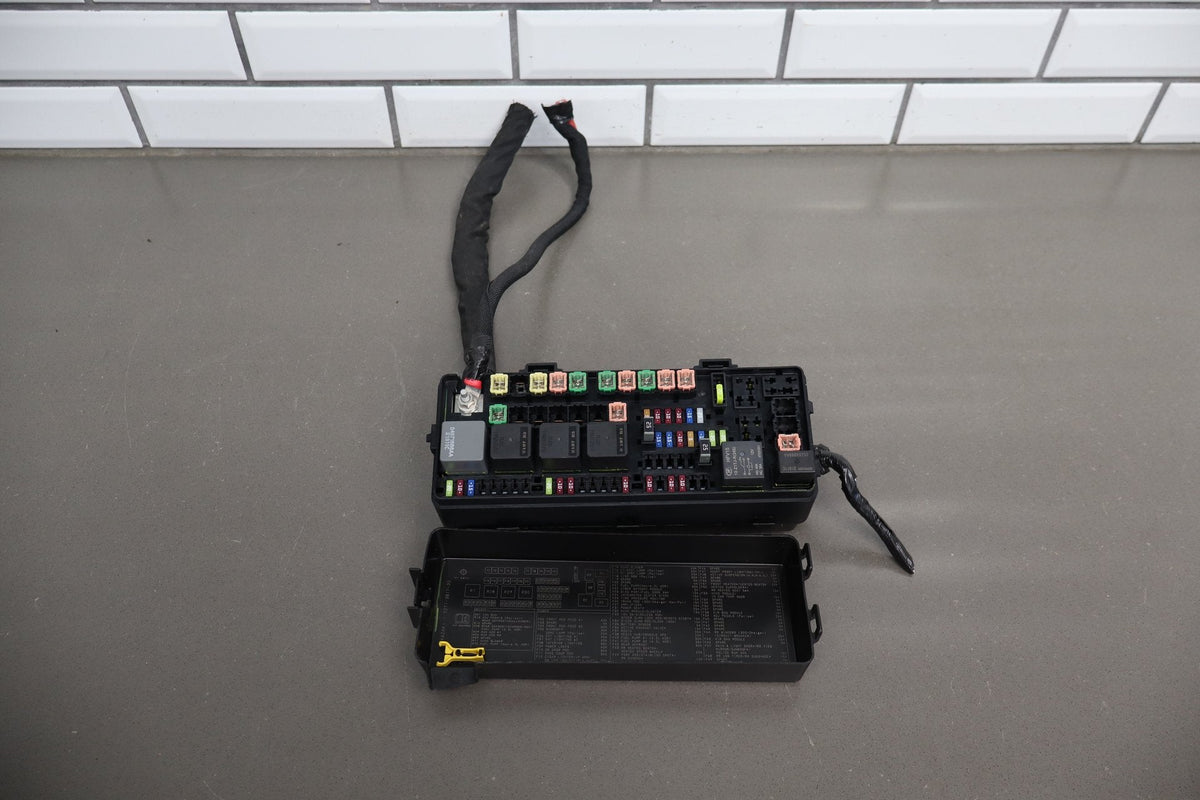 19 Dodge Charger Scat Pack Trunk Cabin Fuse Box Rear PDC Complete OEM