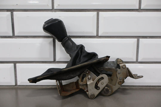 1984 - 1960 Chevrolet Corvette C4 Automatic Trans Floor Shifter W/Knob & Boot