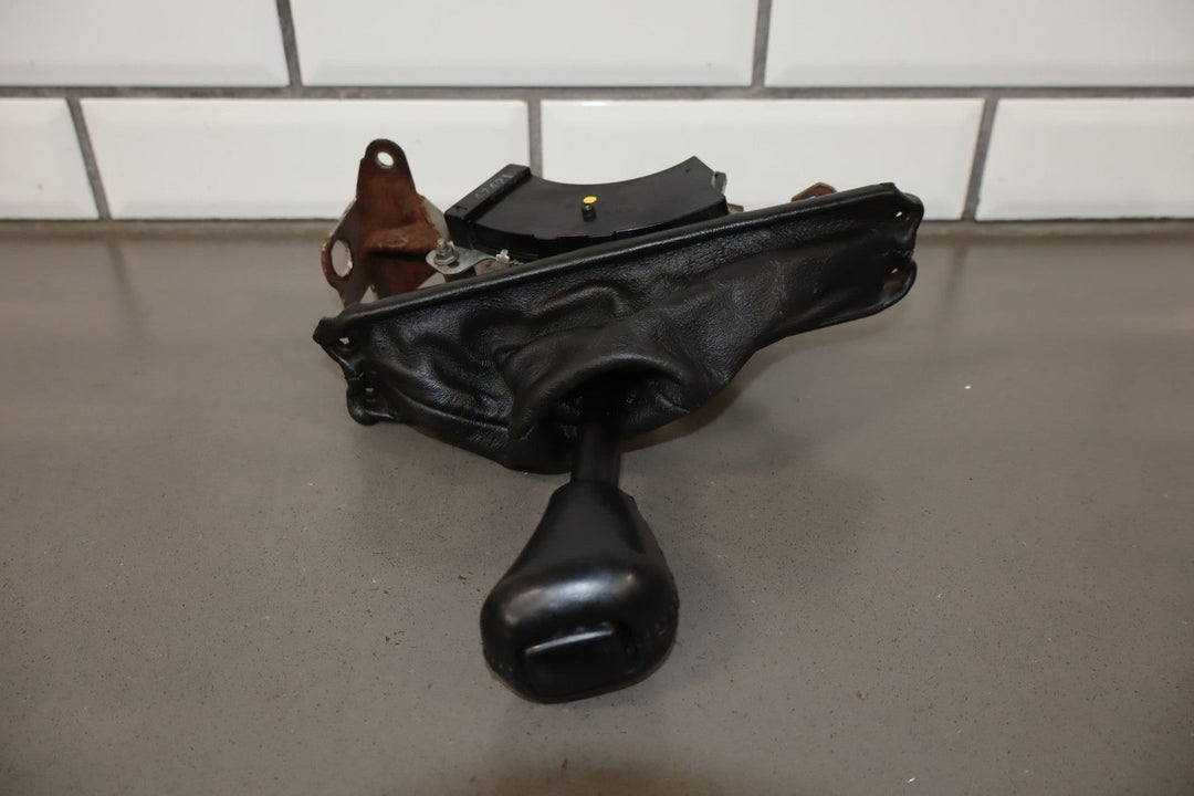 1984 - 1960 Chevrolet Corvette C4 - Automatic Transmission Floor Shifter