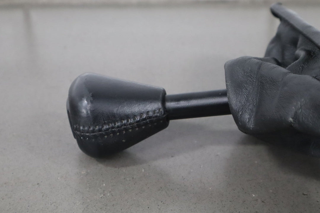 1984 - 1960 Chevrolet Corvette C4 - Automatic Transmission Floor Shifter