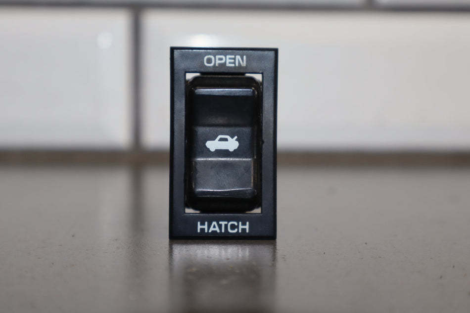 1984-1985 Chevrolet Corvette C4- Button Release for Back Door Window