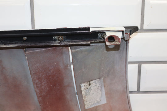 1984 - 1987 Chevrolet Corvette C4 Right Fender