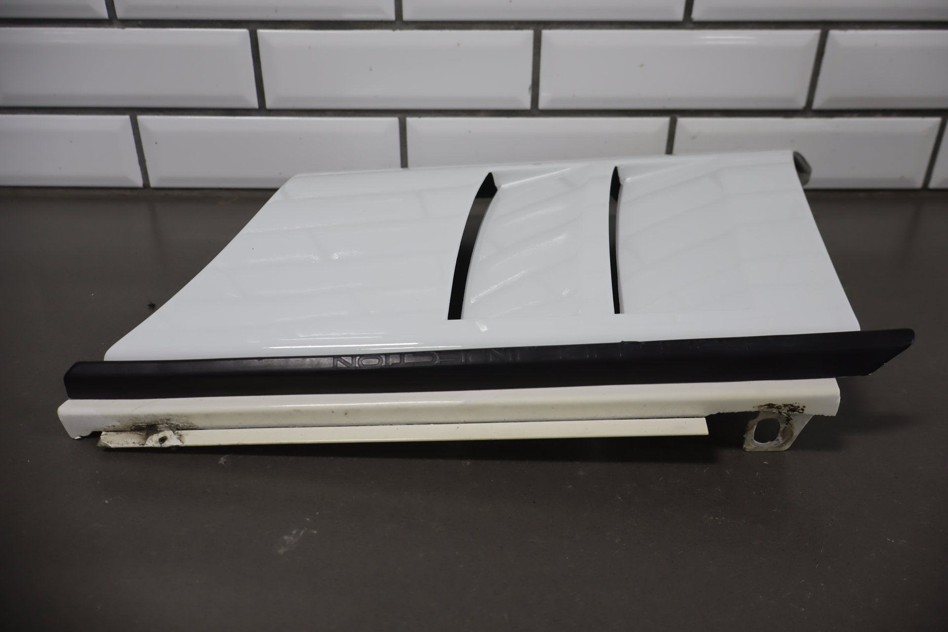 1984-1987 Chevrolet Corvette C4 Right Fender