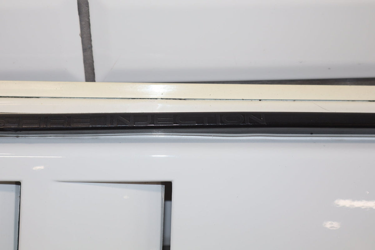 1984-1987 Chevrolet Corvette C4 Right Fender