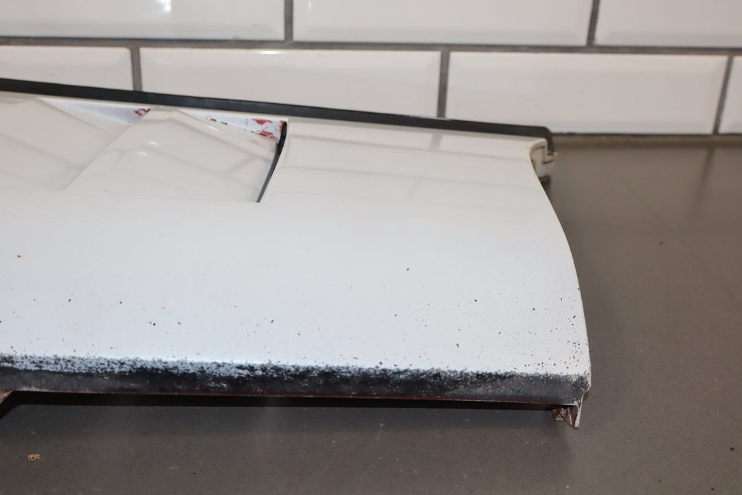 1984 - 1987 Chevrolet Corvette C4 Right Fender