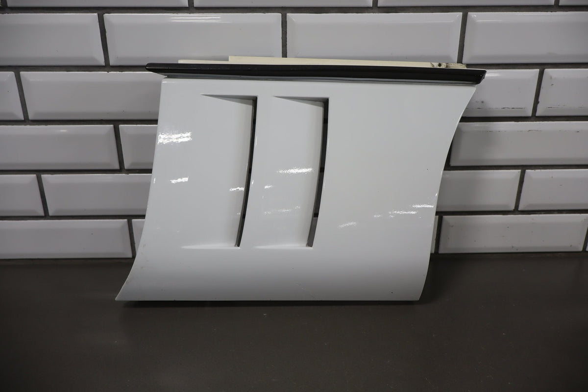 1984-1987 Chevrolet Corvette C4 Right Fender