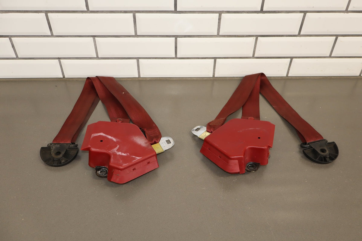 1984-1989 Chevrolet Corvette C4 Coupe Pair- Seat Belts Carmine
