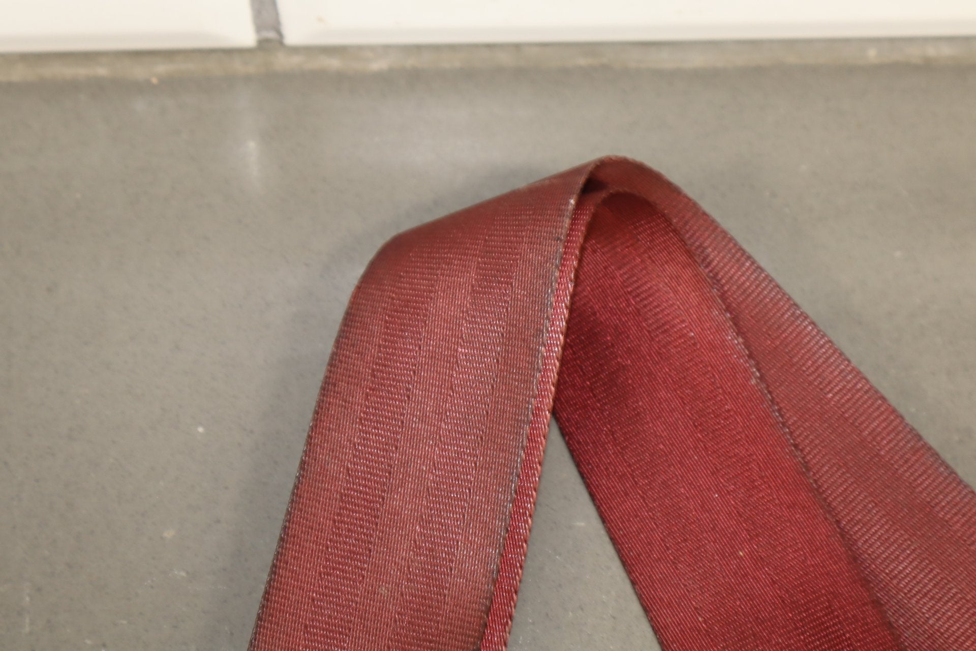 1984-1989 Chevrolet Corvette C4 Coupe Pair- Seat Belts Carmine