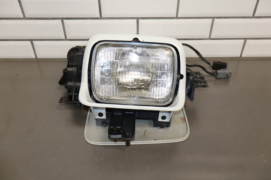 1984-1989 Chevrolet Corvette C4 Left Headlamp