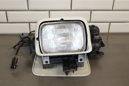 1984-1989 Chevrolet Corvette C4 Right Headlamp
