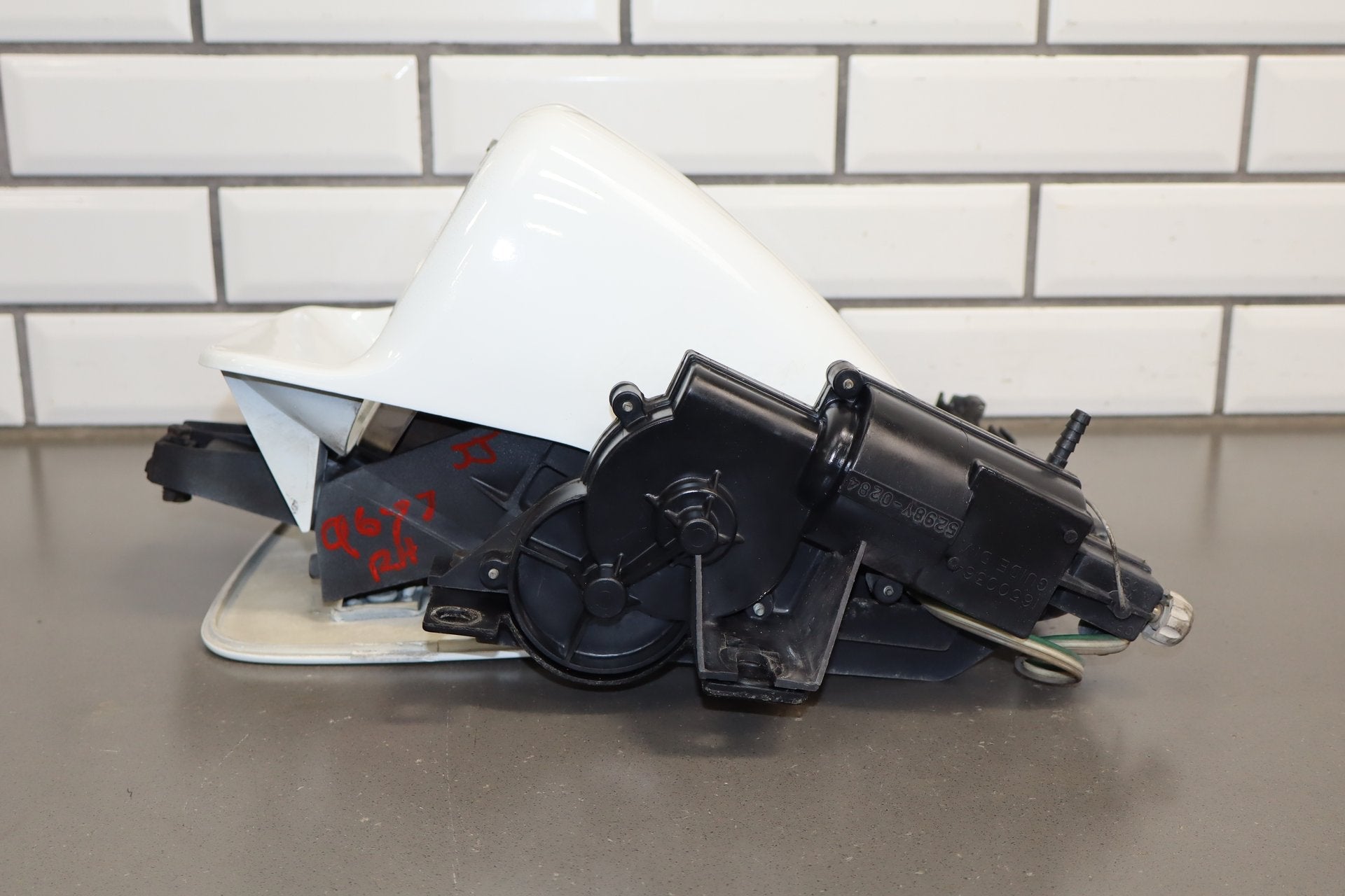 1984-1989 Chevrolet Corvette C4 Right Headlamp