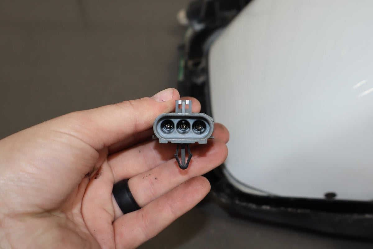 1984-1989 Chevrolet Corvette C4 Right Headlamp