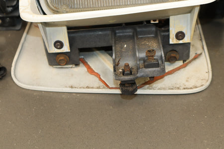 1984-1989 Chevrolet Corvette C4 Right Headlamp Artic White | Motor Inop
