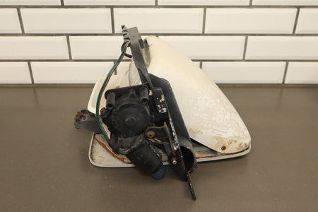 1984-1989 Chevrolet Corvette C4 Right Headlamp Artic White | Motor Inop