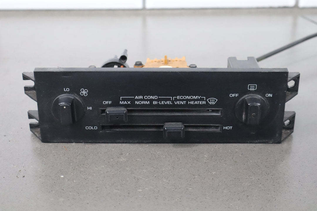1984 - 1989 Chevrolet Corvette Climate Control 16040111 OEM