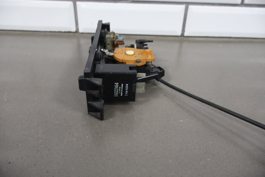 1984 - 1989 Chevrolet Corvette Climate Control 16040111 OEM