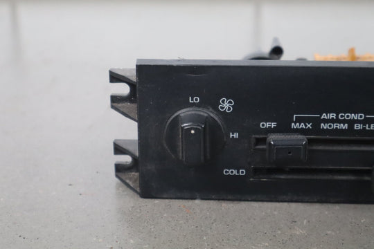 1984 - 1989 Chevrolet Corvette Climate Control 16040111 OEM