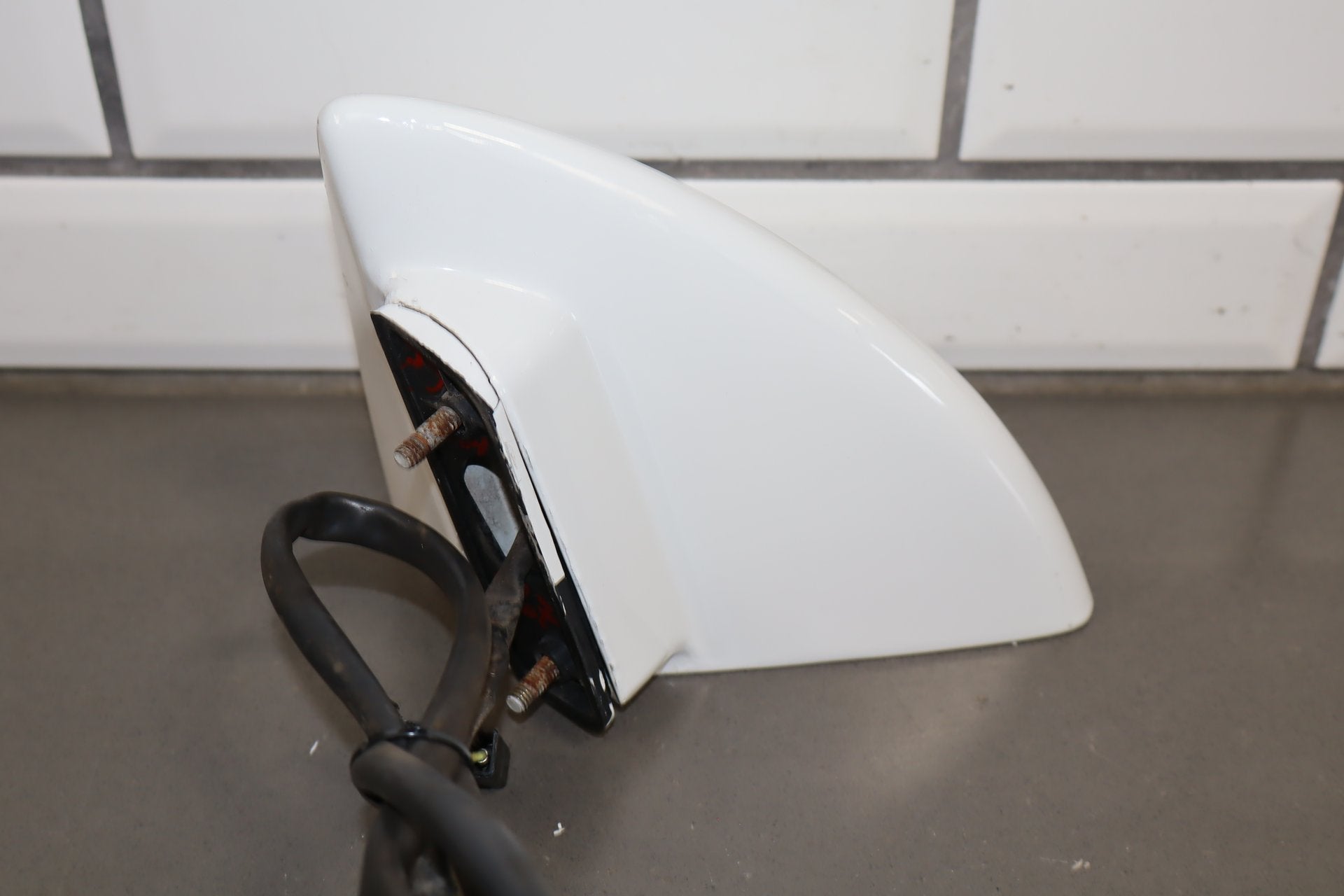1984-1989 Chevrolet Corvette Left Door Mirror 10 14086767