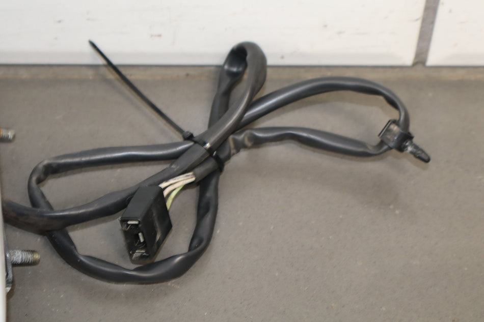 1984-1989 Chevrolet Corvette Right Door Mirror 10 14086768