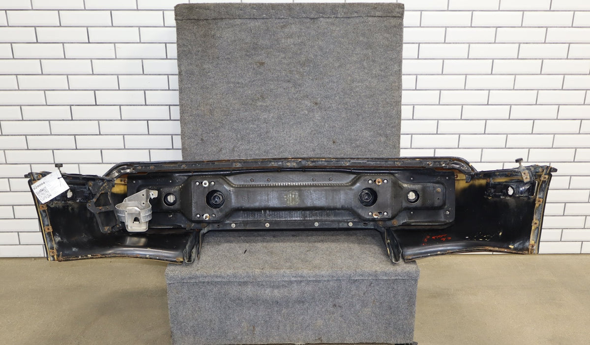 1984-1990 Chevrolet Corvette C4 Front Bumper Black 14030201