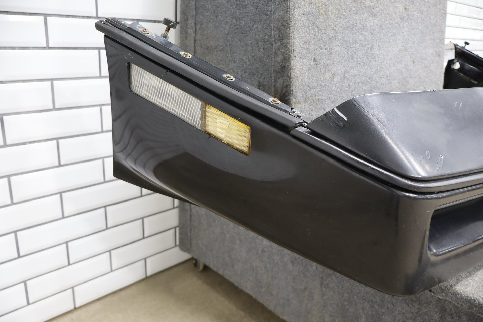1984-1990 Chevrolet Corvette C4 Front Bumper Black 14030201