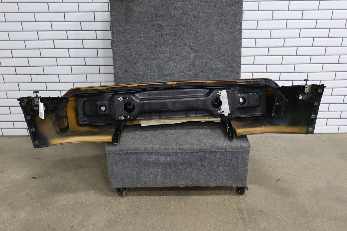 1984-1990 Chevrolet Corvette C4 Front Bumper Polo Green 14030201