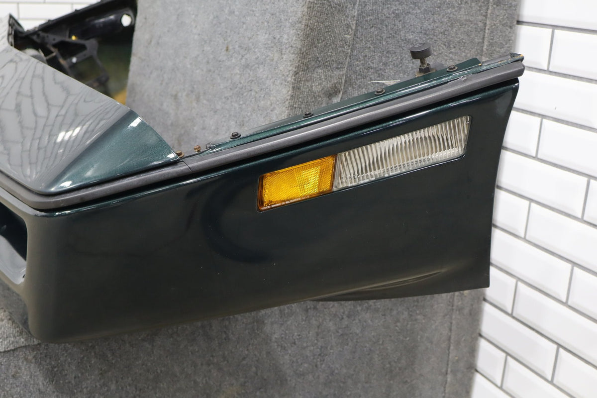 1984-1990 Chevrolet Corvette C4 Front Bumper Polo Green 14030201