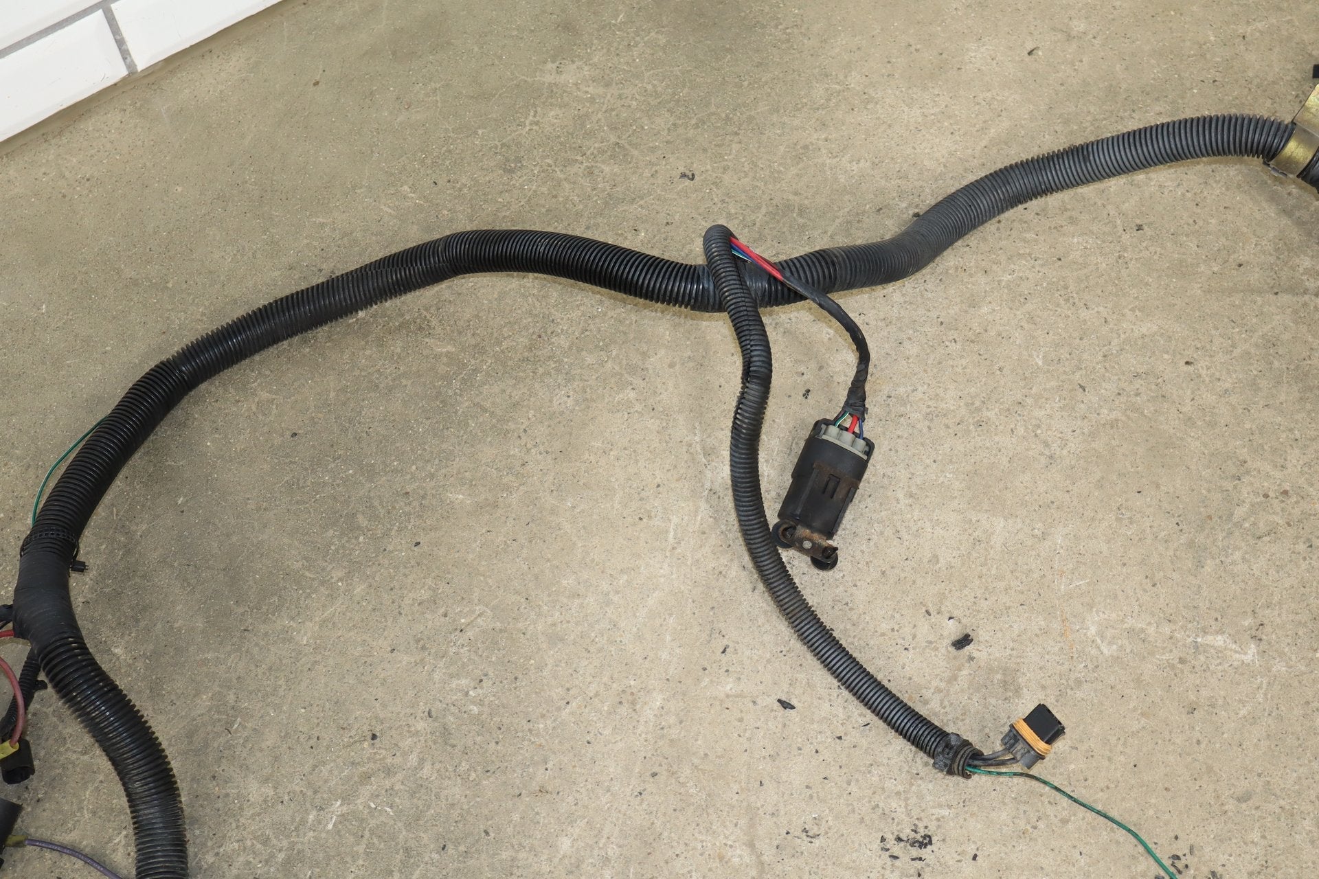 1984-1990 Chevrolet Corvette C4 - Headlight Wiring Harness