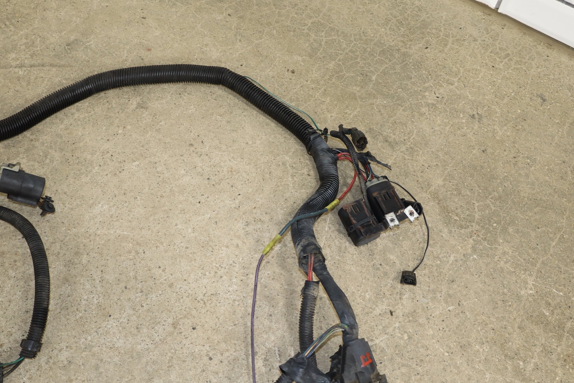 1984-1990 Chevrolet Corvette C4 - Headlight Wiring Harness
