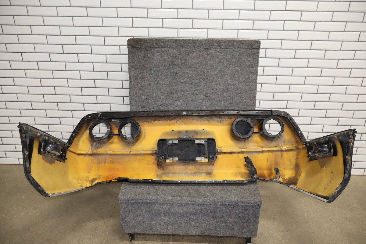 1984-1990 Chevrolet Corvette C4 Rear Bumper
