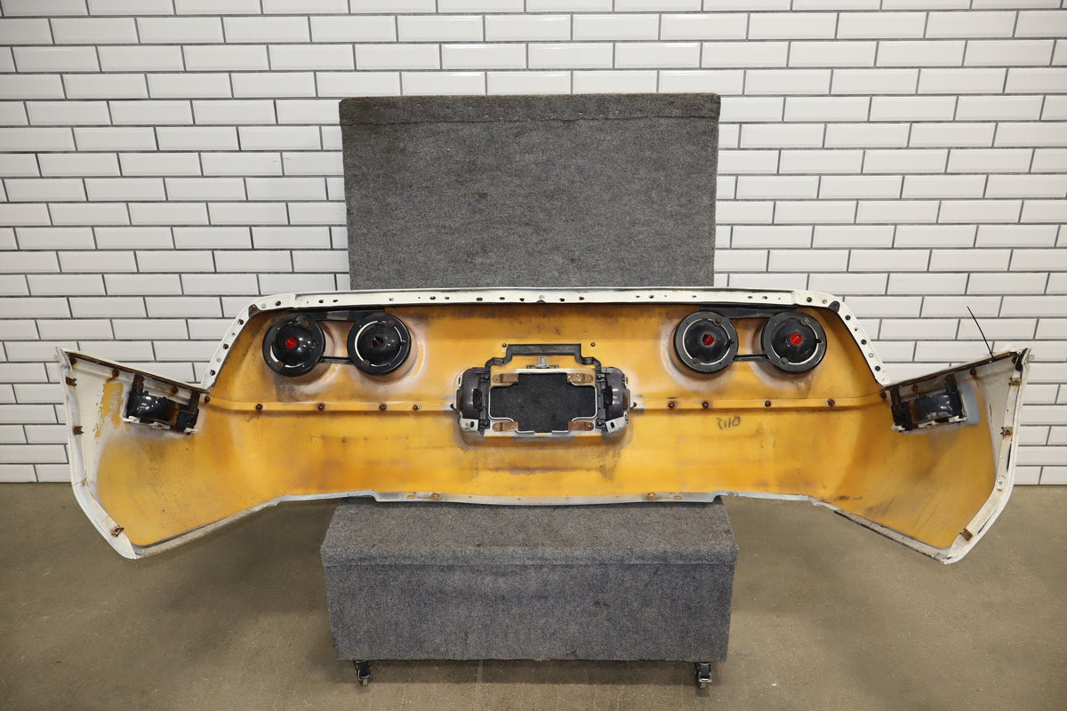 1984-1990 Chevrolet Corvette C4 Rear Bumper Artic White