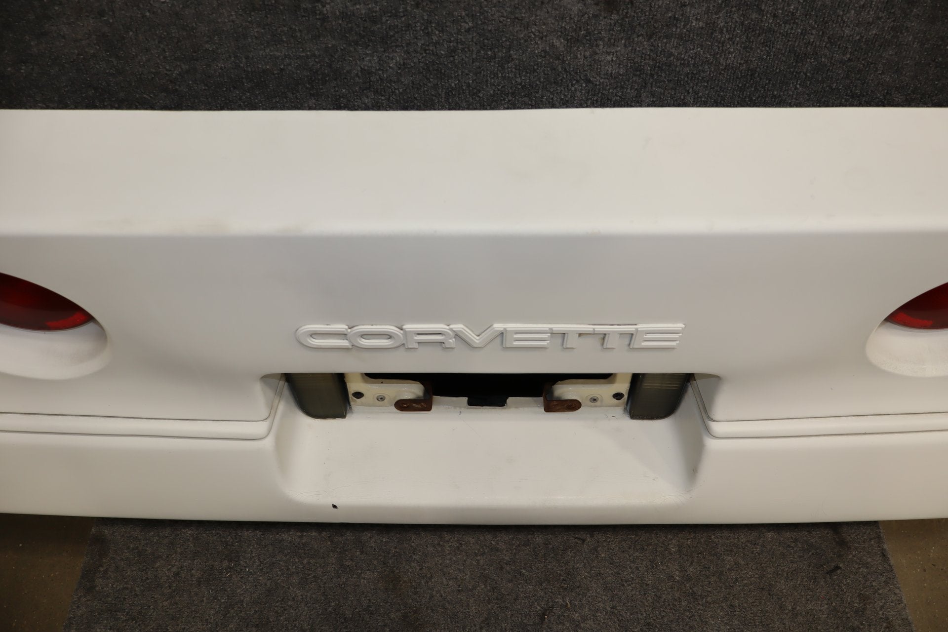 1984-1990 Chevrolet Corvette C4 Rear Bumper Artic White