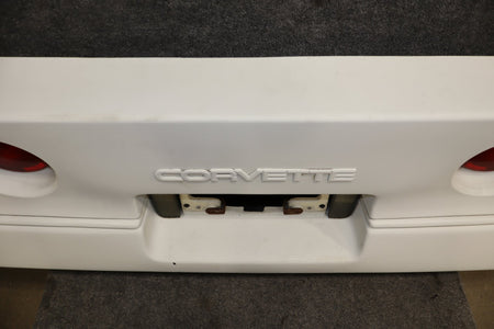 1984-1990 Chevrolet Corvette C4 Rear Bumper Artic White